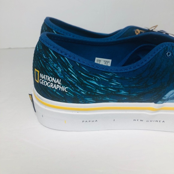 Classic Vans - Picture 2 of 10